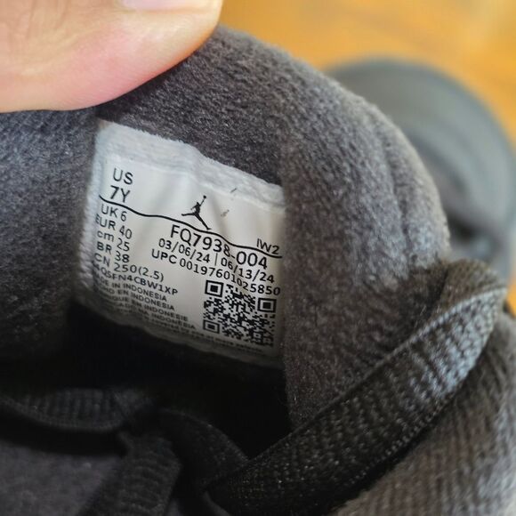 Nike Air Jordan 4 RM "Black Cat" Anthracite GS Youth 7Y FQ7938-004 Nubuck Suede - Picture 14 of 16